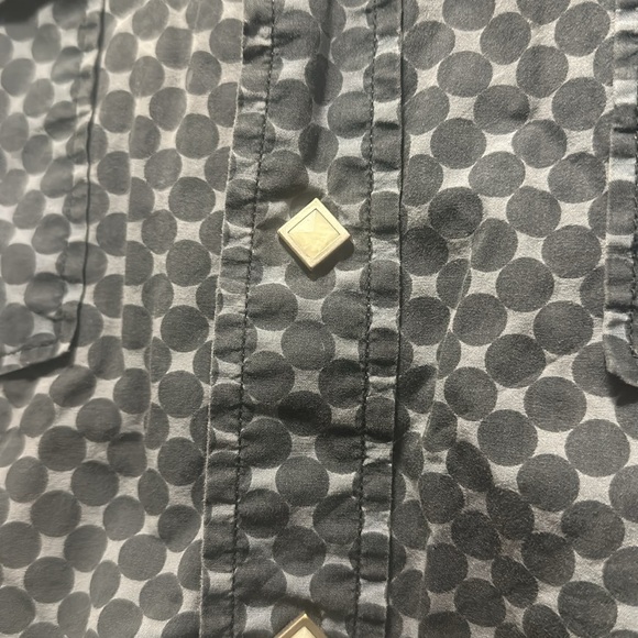 Lucky Brand Short Sleeve Button Up Snap Size Medium. - Picture 3 of 4